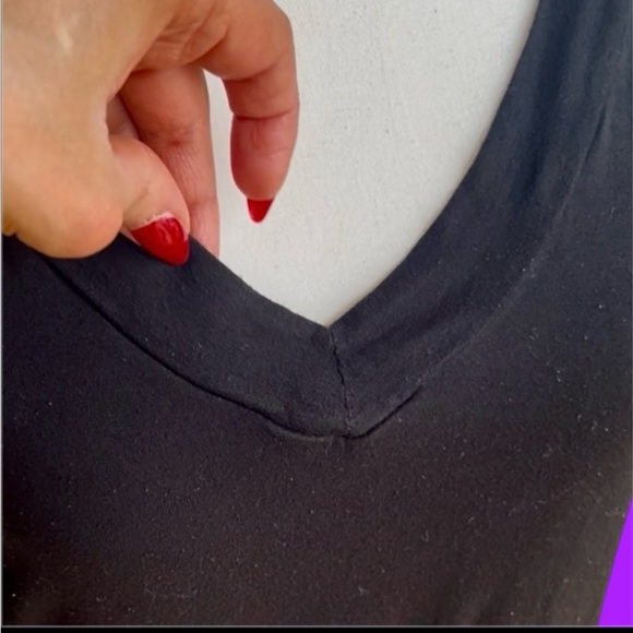 Classic Black V-Neck Women's Top - Picture 3 of 10